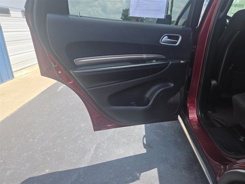 Used 2019 Dodge Durango SXT w/ 3rd Row Seating Group RWD image 10