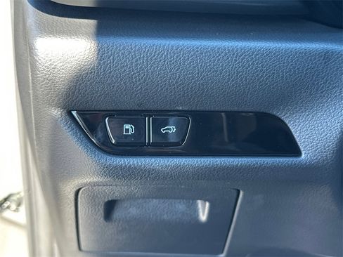 Used 2024 Lexus NX 350h AWD image 32