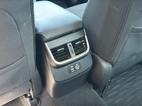 Used 2024 Subaru Legacy Premium AWD/4WD image 23