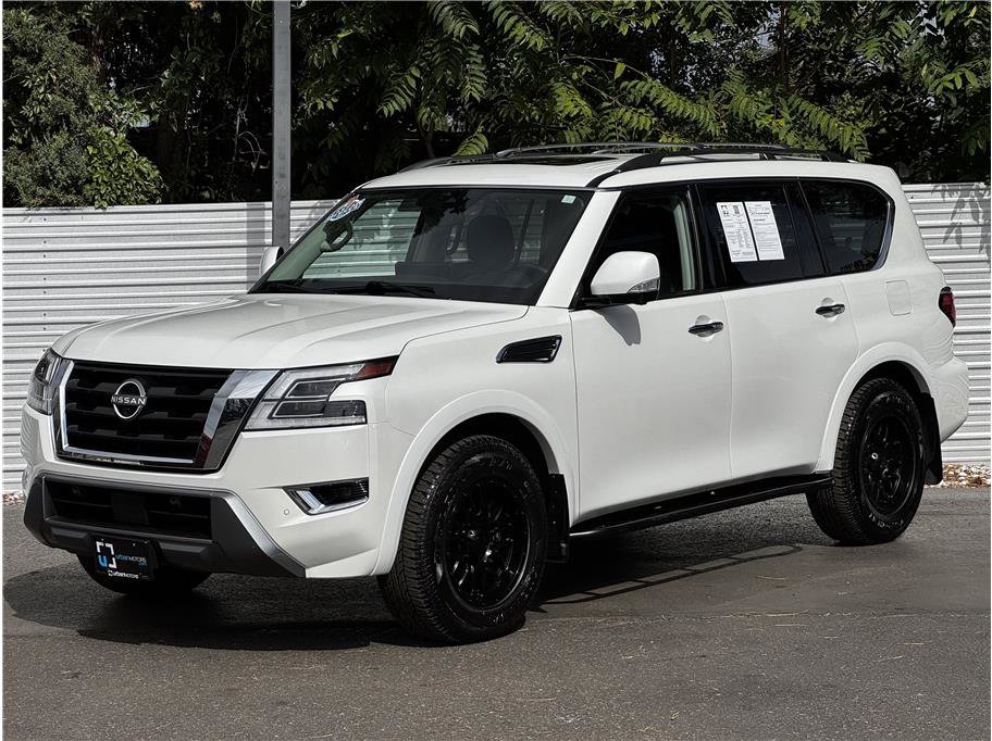 Used 2023 Nissan Armada SL w/ Cargo Package AWD/4WD image 8