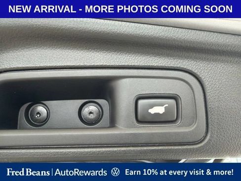 Used 2021 Honda Pilot Touring image 9