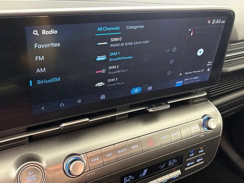 Used 2024 Hyundai Kona SEL FWD image 32