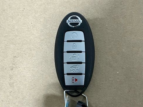 Used 2020 Nissan Murano Platinum w/ Cargo Package image 39