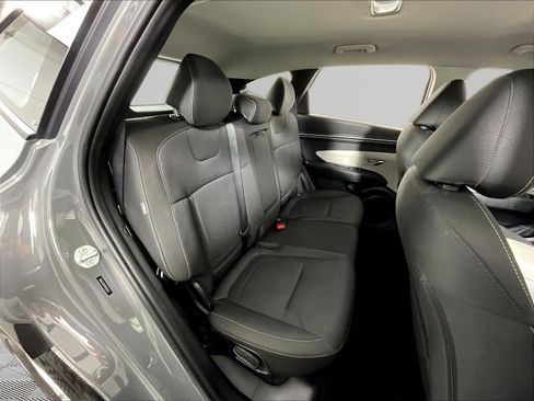 Used 2024 Hyundai Tucson SE FWD image 25