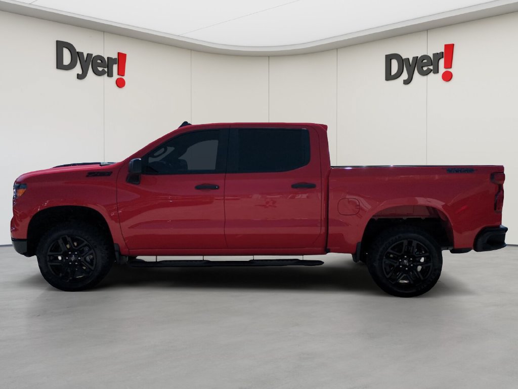 Used 2025 Chevrolet Silverado 1500 Custom Trail Boss w/ Dark Appearance Package AWD/4WD image 6
