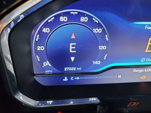 Certified 2025 Chevrolet Silverado 2500 LTZ w/ LTZ Convenience Package image 35