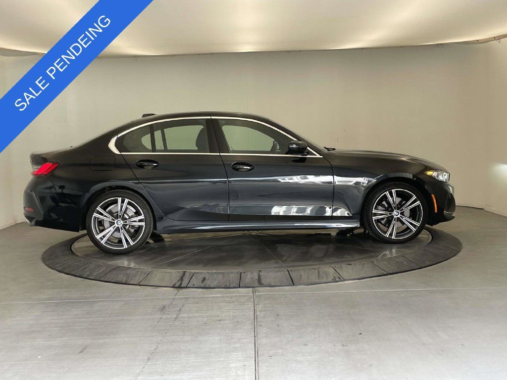 Used 2024 BMW 330i xDrive Sedan w/ Premium Package AWD/4WD image 6