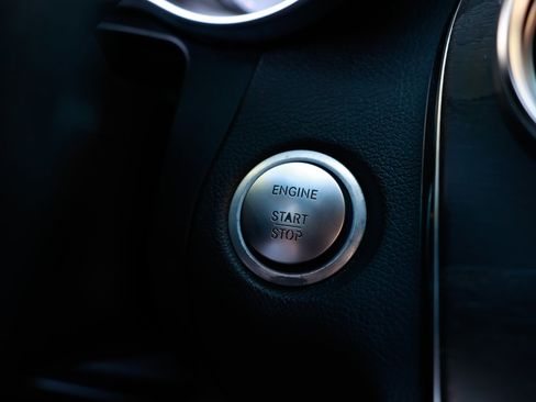 Used 2016 Mercedes-Benz C 450 AMG image 34