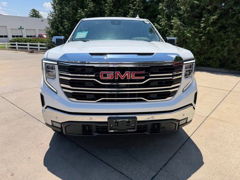 New 2026 GMC Sierra 1500 SLT w/ SLT Premium Plus Package AWD/4WD image 7
