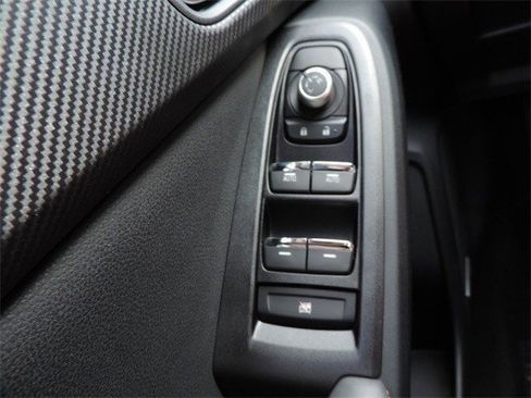 Used 2025 Subaru Crosstrek 2.5i Limited w/ Popular Package #3A image 20