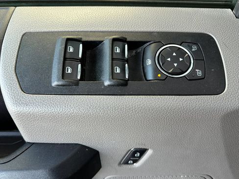 Used 2019 Ford F150 XL w/ XL Power Equipment Group AWD/4WD image 14