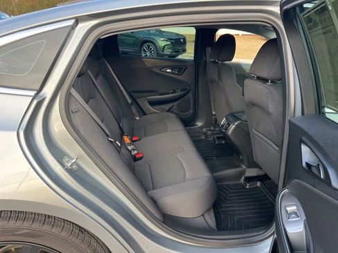 Used 2023 Chevrolet Malibu LT w/ Sport Edition image 29