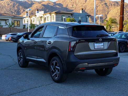 New 2026 Nissan Kicks SV FWD image 6