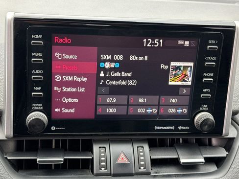 Used 2021 Toyota RAV4 XSE image 19