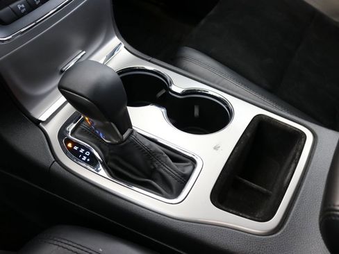 Used 2018 Jeep Grand Cherokee Altitude AWD/4WD image 47
