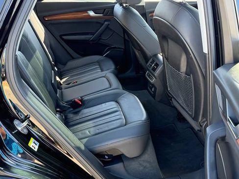 Used 2023 Audi Q5 2.0T Premium AWD/4WD image 26