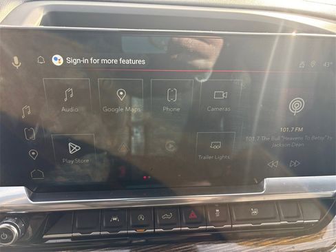 Used 2023 GMC Sierra 1500 Elevation image 22