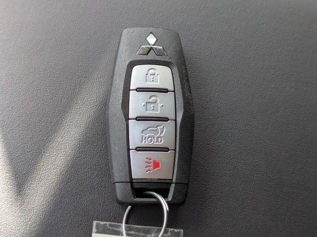 New 2026 Mitsubishi Outlander SE FWD image 33