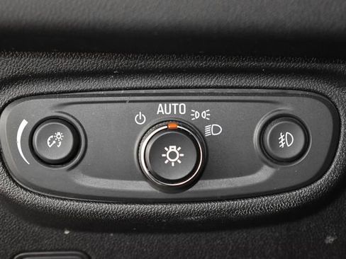 Used 2019 GMC Terrain SLT w/ Infotainment Package II AWD/4WD image 35