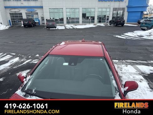 Used 2020 Toyota Camry image 12