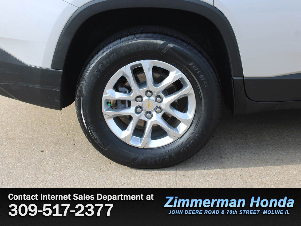 Used 2019 Chevrolet Traverse LT FWD image 21