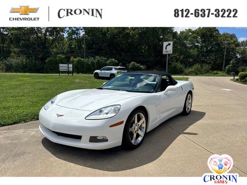 Used 2006 Chevrolet Corvette Convertible w/ Preferred Equipment Group RWD image 1
