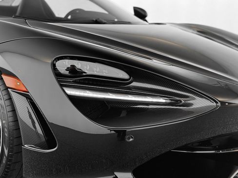 New 2026 McLaren 750S Spider image 36