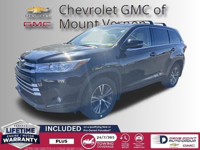 Used 2017 Toyota Highlander LE