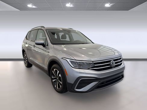 Certified 2024 Volkswagen Tiguan S FWD image 7