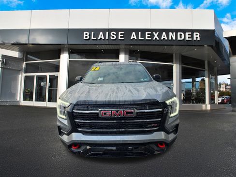 New 2026 GMC Terrain AT4 w/ Convenience Package III image 9