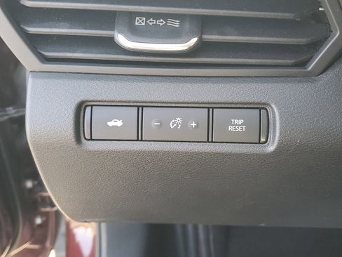 Certified 2024 Nissan Altima 2.5 SV image 25