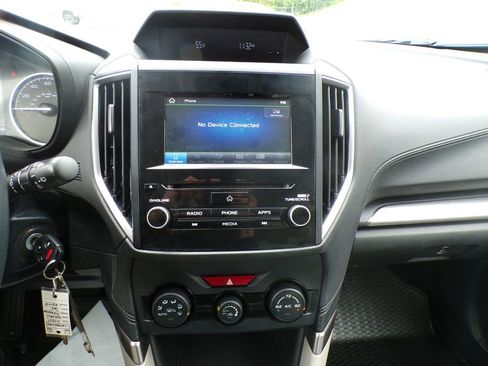 Used 2020 Subaru Forester Premium AWD/4WD image 26