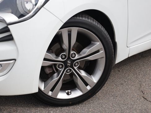 Used 2013 Hyundai Veloster w/ Tech Pkg FWD image 22