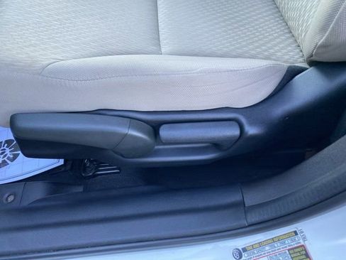 Used 2014 Honda Civic EX image 26