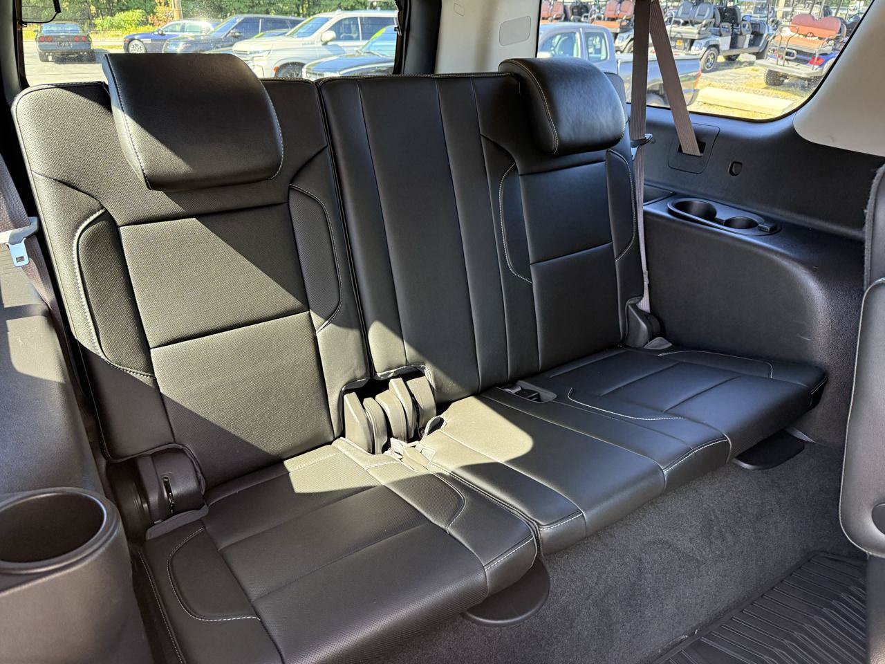 Used 2016 Chevrolet Suburban LTZ AWD/4WD image 27