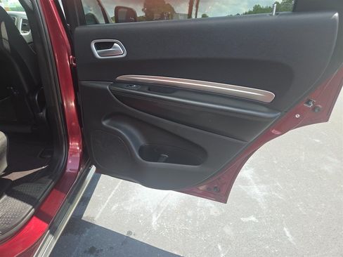Used 2019 Dodge Durango SXT w/ 3rd Row Seating Group RWD image 12