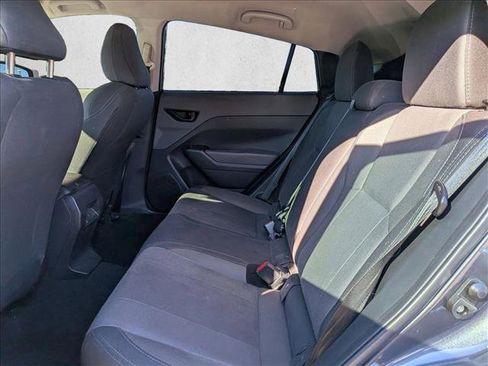 Used 2024 Subaru Crosstrek 2.0i image 18