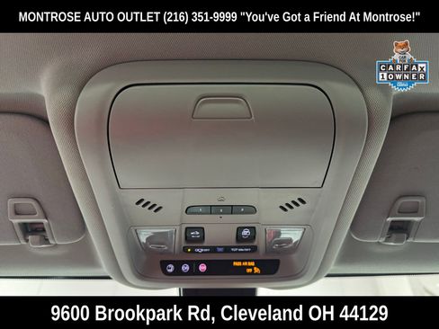 Used 2020 Chevrolet Equinox Premier FWD image 26