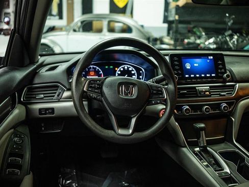 Used 2020 Honda Accord LX image 15