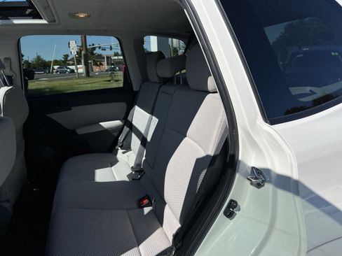 Used 2014 Subaru Forester 2.5i Premium w/ Protection Package #1 AWD/4WD image 24