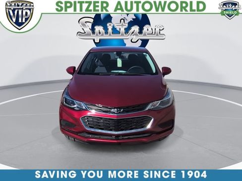 Used 2017 Chevrolet Cruze LT w/ Convenience Package image 3
