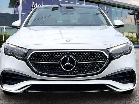 Certified 2024 Mercedes-Benz E 350 4MATIC Sedan image 3