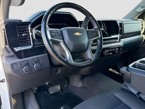 Certified 2024 Chevrolet Silverado 3500 LT image 9