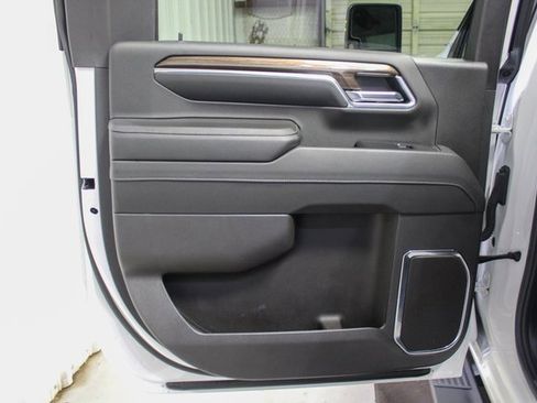 Used 2024 Chevrolet Silverado 2500 LT w/ Z71 Sport Edition image 15