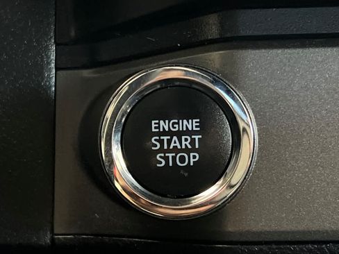 Used 2020 Toyota Tacoma TRD Off-Road w/ Technology Package RWD image 22