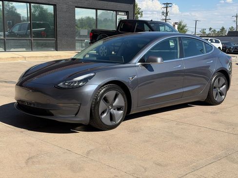 Used 2020 Tesla Model 3 Long Range AWD/4WD image 18