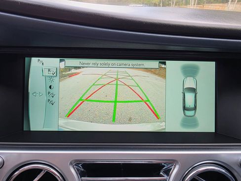 Used 2014 Rolls-Royce Ghost Sedan 4D image 24