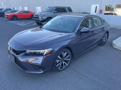 Used 2024 Honda Civic EX-L image 1