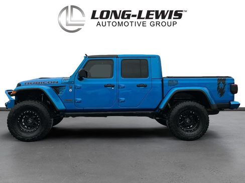 Used 2021 Jeep Gladiator Rubicon w/ Trailer Tow Package AWD/4WD image 2
