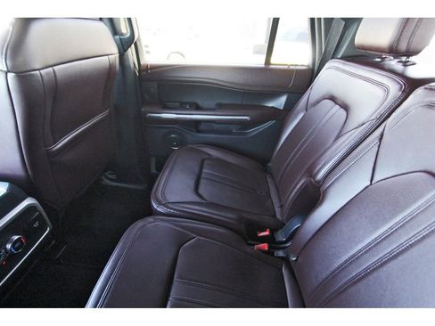 Used 2023 Ford Expedition Max Limited image 12